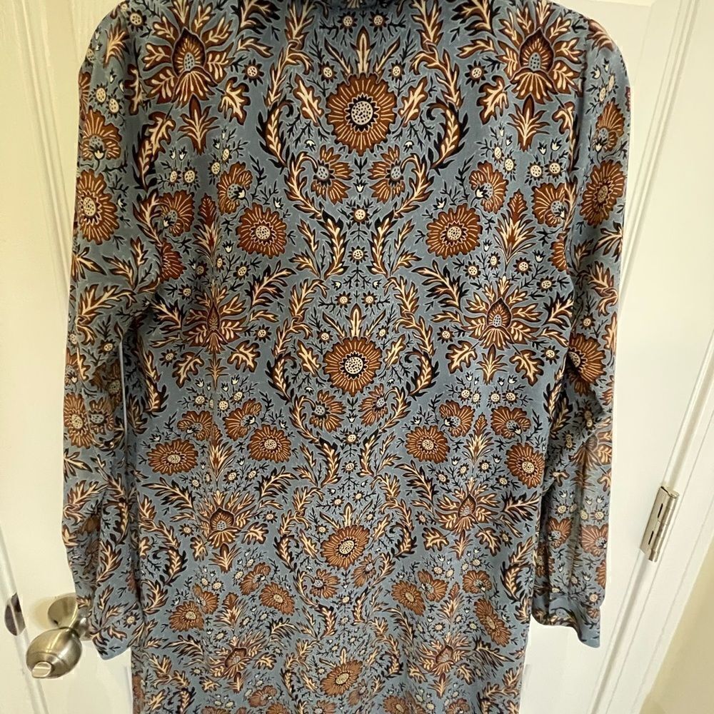 CAbi Provincial Blue Floral Tunic Dress Womens small Style 3295 V Neck Shift - Picture 2 of 7